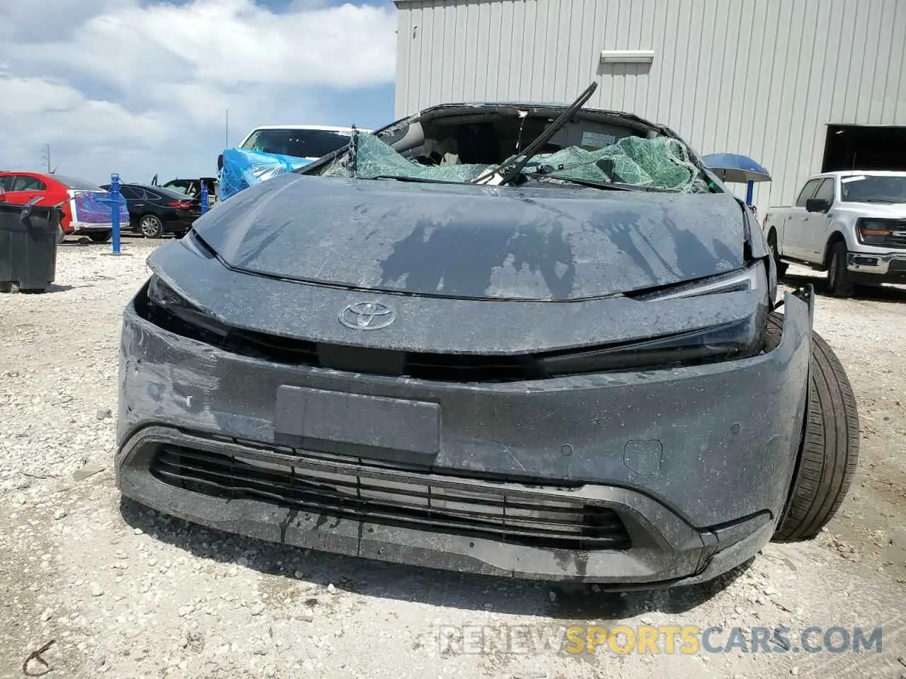 5 fotografías del automóvil dañado JTDACAAU5R3017164 TOYOTA PRIUS 2024
