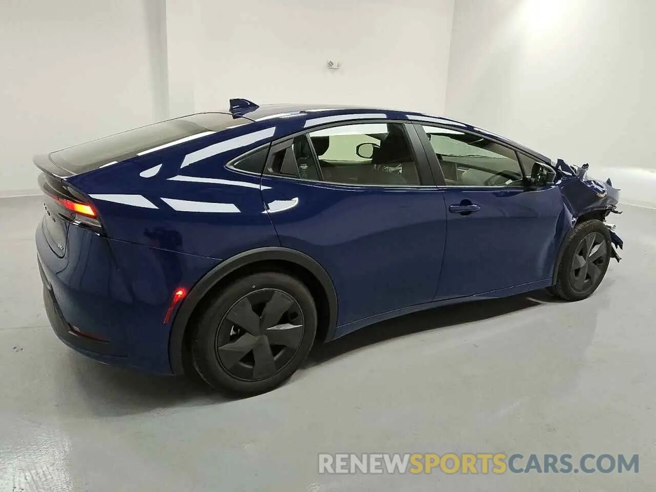 3 fotografías del automóvil dañado JTDACAAU5R3026012 TOYOTA PRIUS 2024