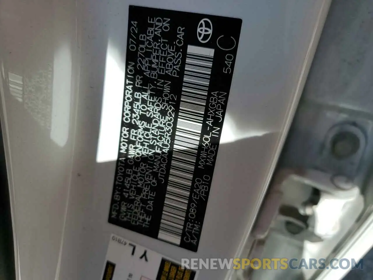 13 fotografías del automóvil dañado JTDACAAU5R3032912 TOYOTA PRIUS 2024