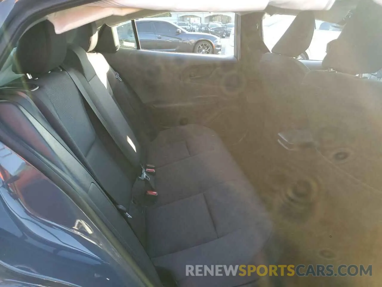 10 fotografías del automóvil dañado JTDACAAU6R3019814 TOYOTA PRIUS 2024