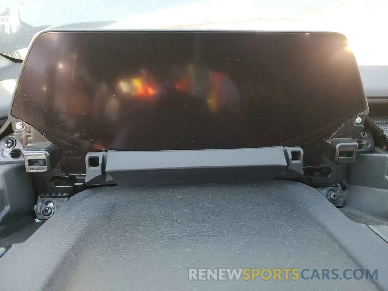 9 fotografías del automóvil dañado JTDACAAU6R3019814 TOYOTA PRIUS 2024