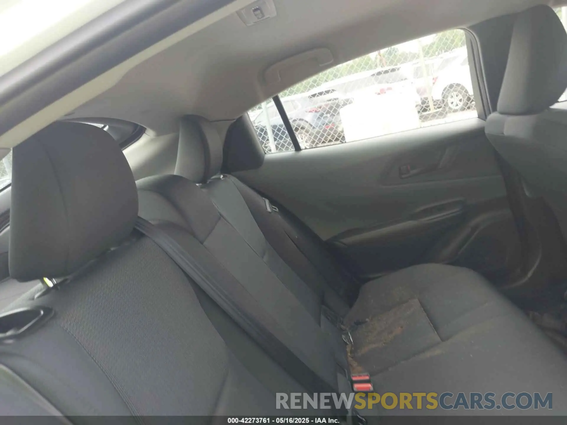 8 fotografías del automóvil dañado JTDACAAU6R3038069 TOYOTA PRIUS 2024