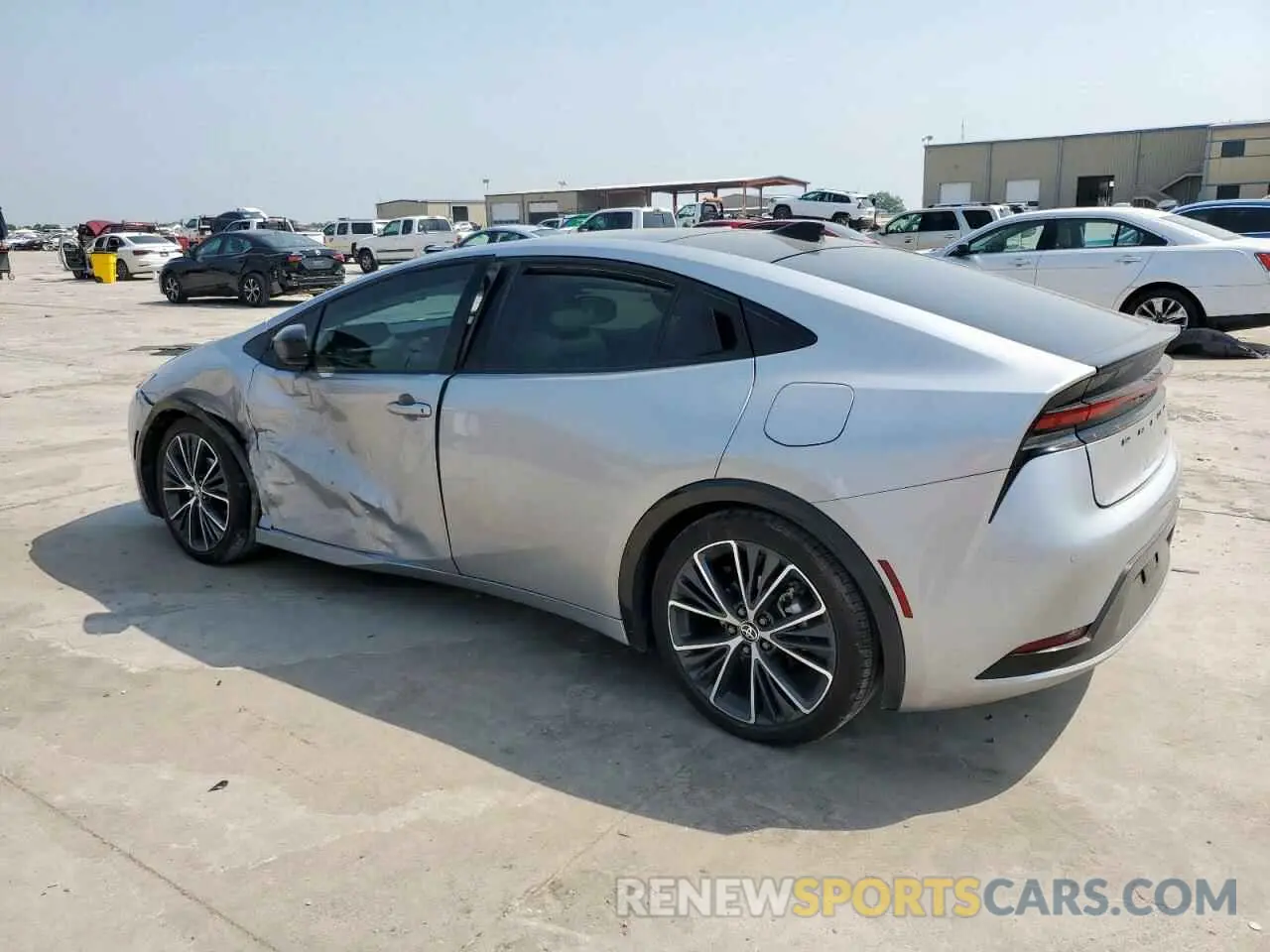 2 fotografías del automóvil dañado JTDACAAU7R3016422 TOYOTA PRIUS 2024