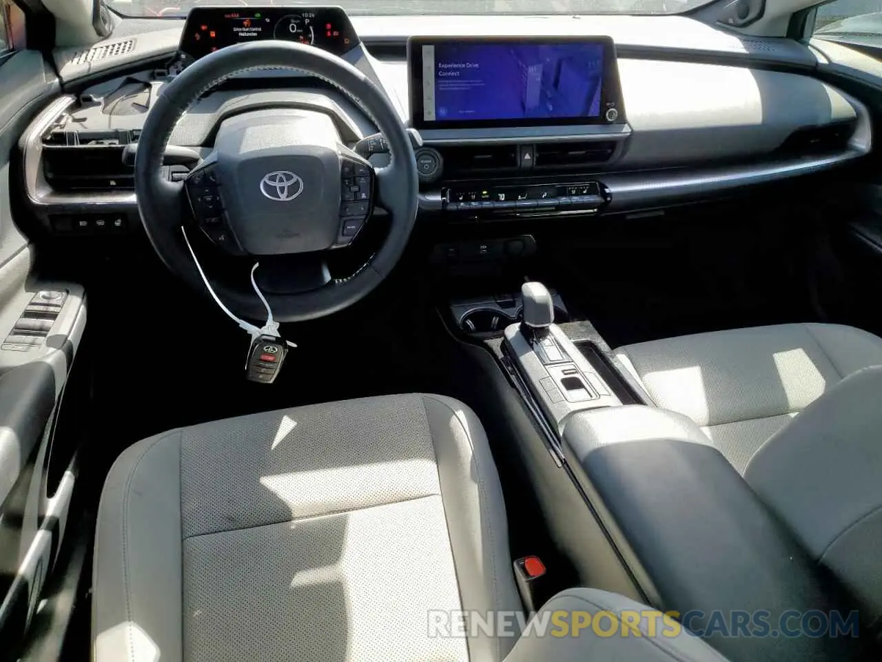 8 fotografías del automóvil dañado JTDACAAU7R3016422 TOYOTA PRIUS 2024