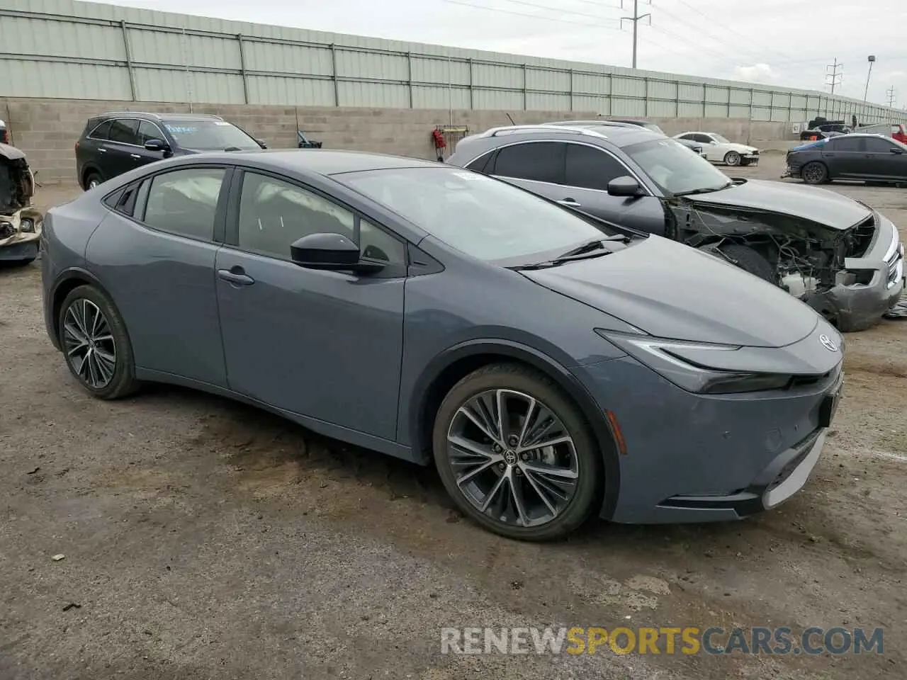 4 fotografías del automóvil dañado JTDACAAU7R3036217 TOYOTA PRIUS 2024