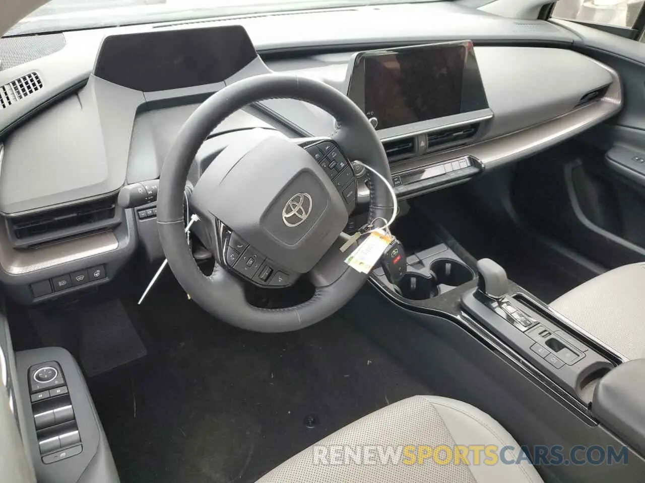 8 fotografías del automóvil dañado JTDACAAU8R3017496 TOYOTA PRIUS 2024