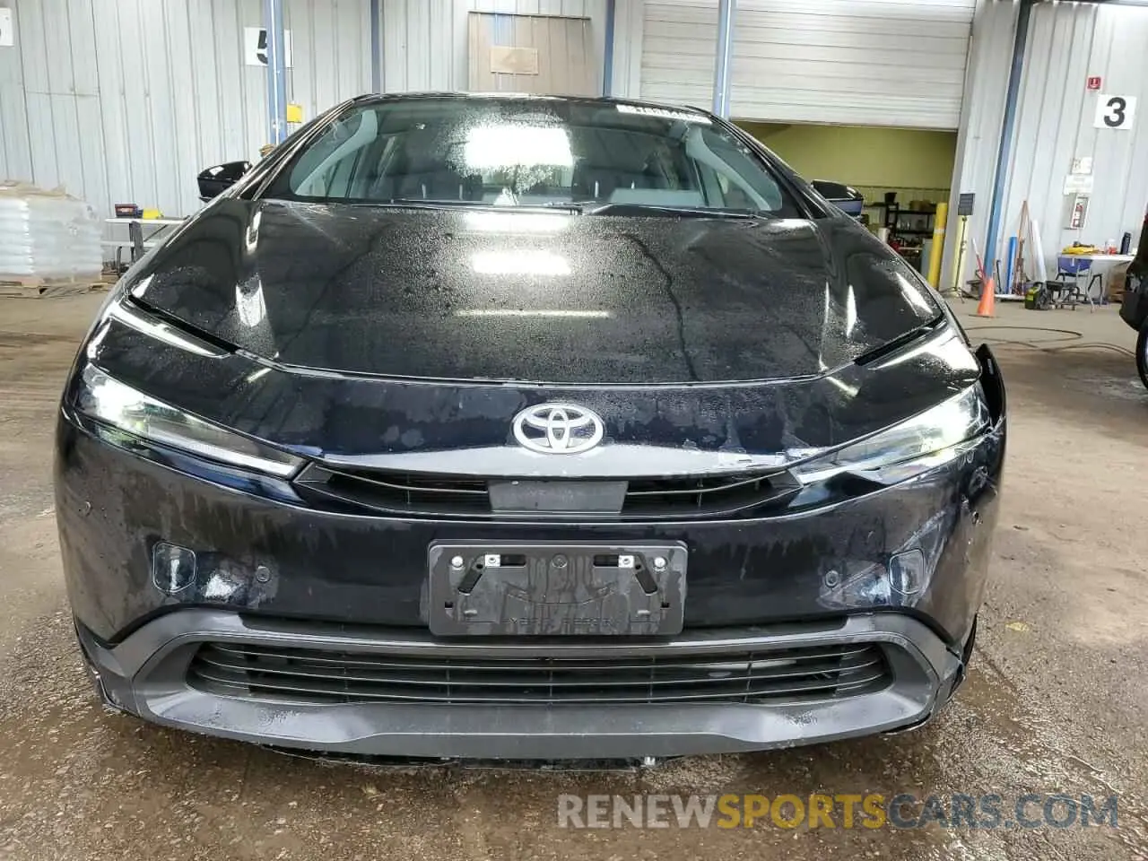 5 fotografías del automóvil dañado JTDACAAU9R3019466 TOYOTA PRIUS 2024