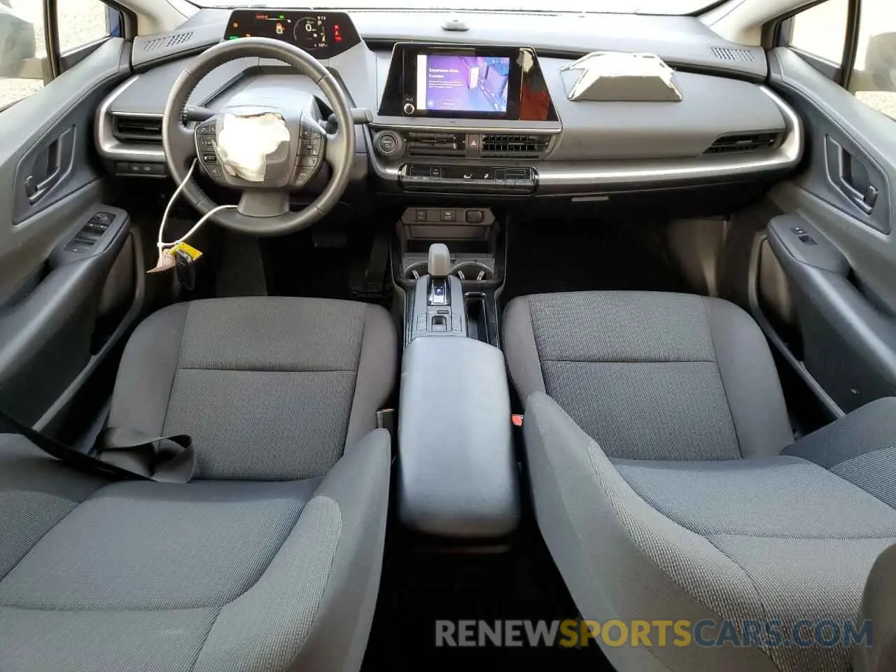 8 fotografías del automóvil dañado JTDACAAU9R3024876 TOYOTA PRIUS 2024