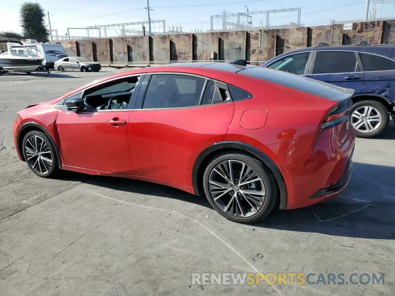 2 fotografías del automóvil dañado JTDACAAUXR3016236 TOYOTA PRIUS 2024