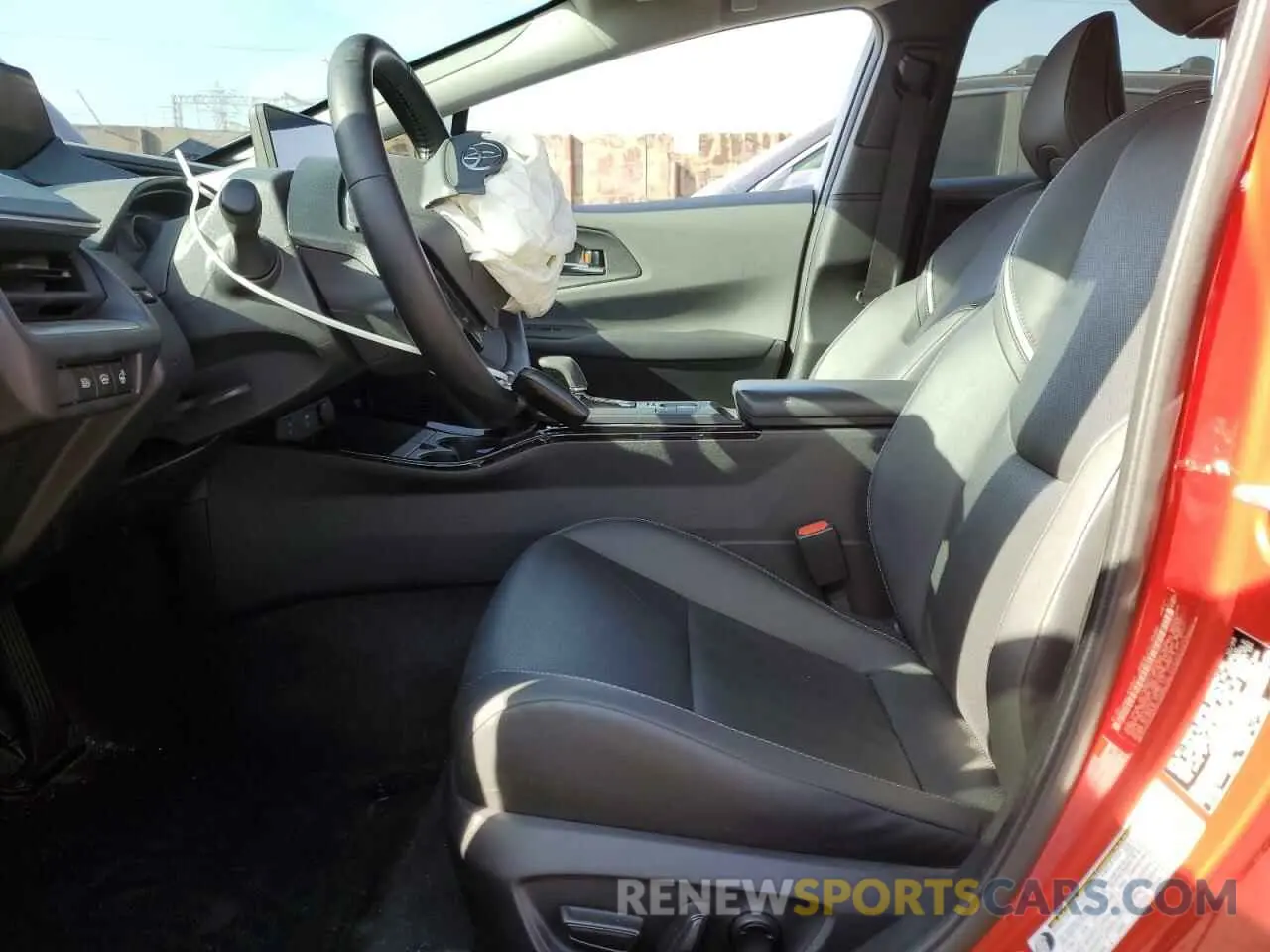 7 fotografías del automóvil dañado JTDACAAUXR3016236 TOYOTA PRIUS 2024