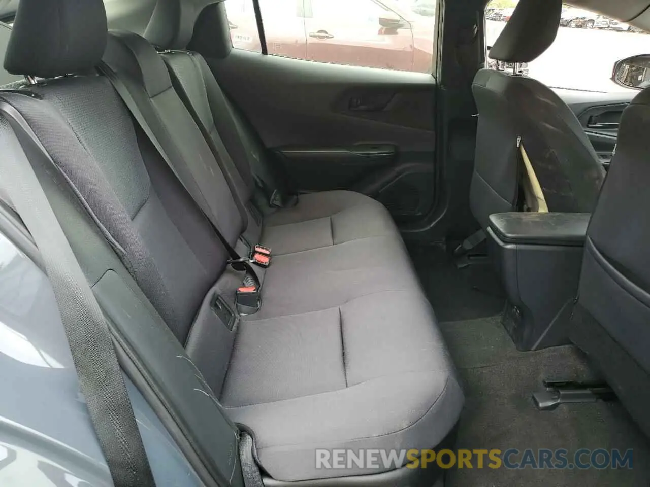 10 fotografías del automóvil dañado JTDACAAUXR3019525 TOYOTA PRIUS 2024