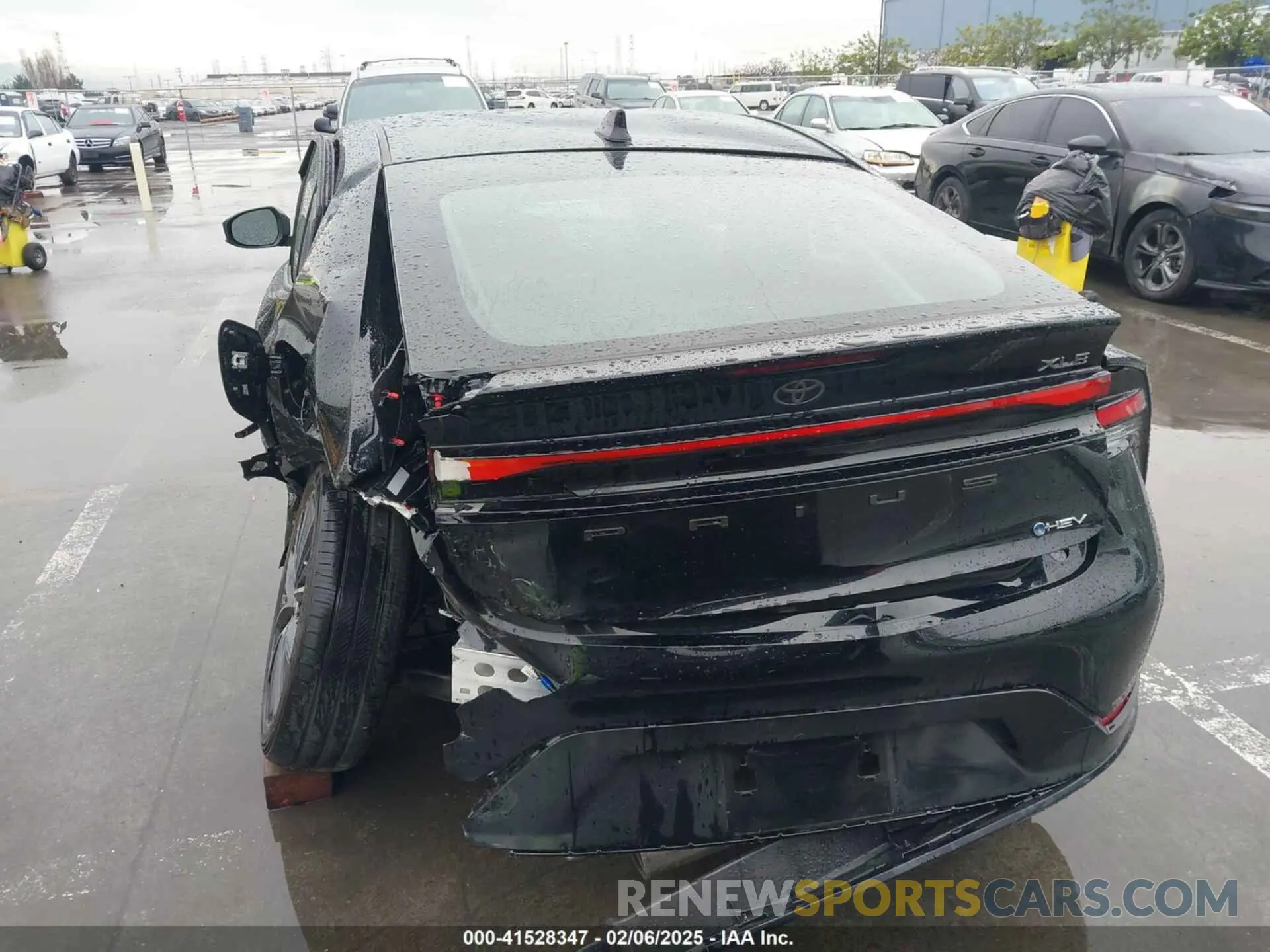 16 fotografías del automóvil dañado JTDACAAUXR3035434 TOYOTA PRIUS 2024