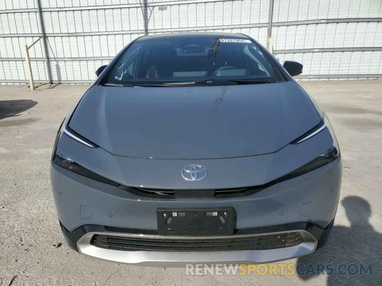 5 fotografías del automóvil dañado JTDACACU0R3029428 TOYOTA PRIUS 2024