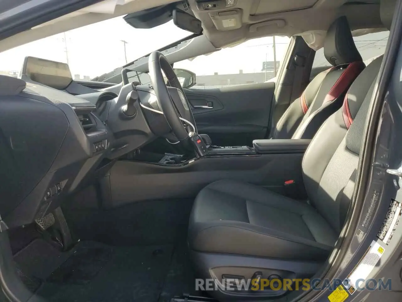7 fotografías del automóvil dañado JTDACACU0R3029428 TOYOTA PRIUS 2024