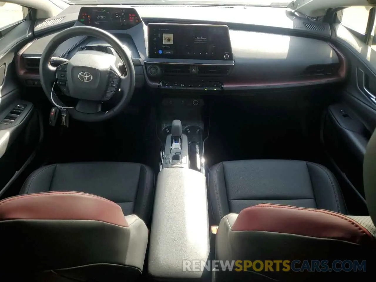 8 fotografías del automóvil dañado JTDACACU0R3029428 TOYOTA PRIUS 2024