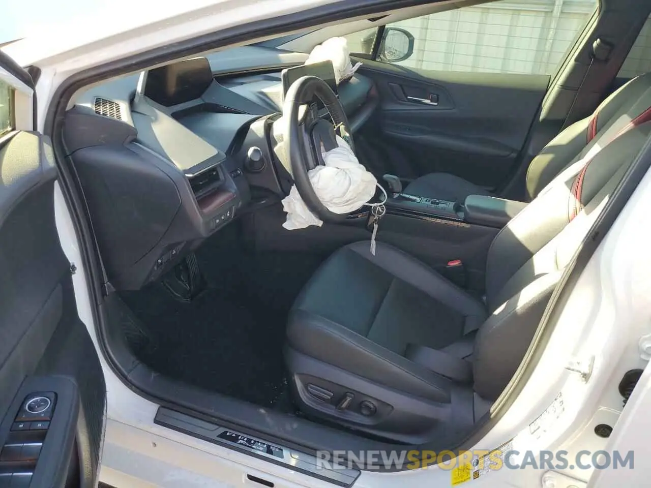 7 fotografías del automóvil dañado JTDACACU4R3014639 TOYOTA PRIUS 2024