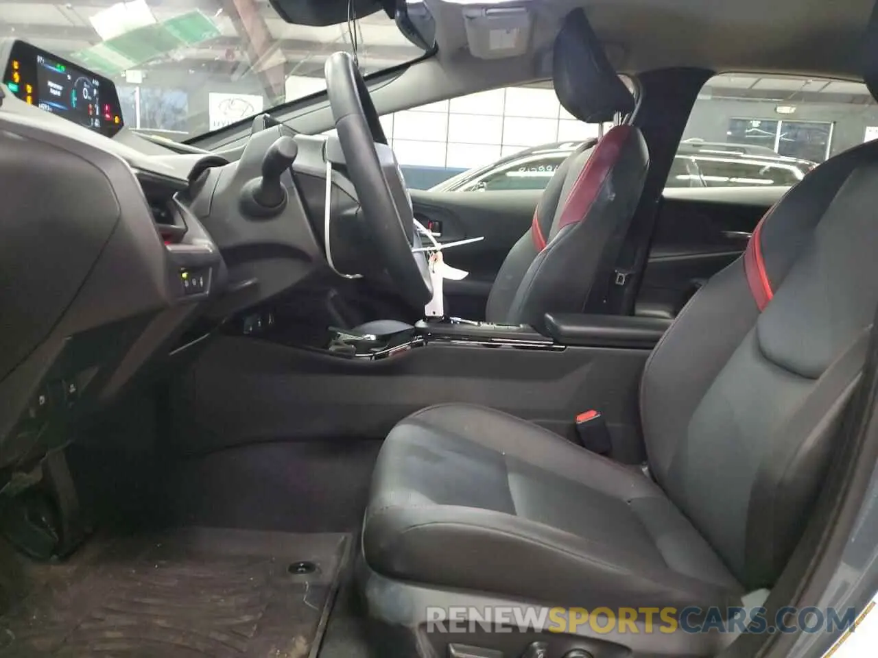 7 fotografías del automóvil dañado JTDACACU4R3017332 TOYOTA PRIUS 2024