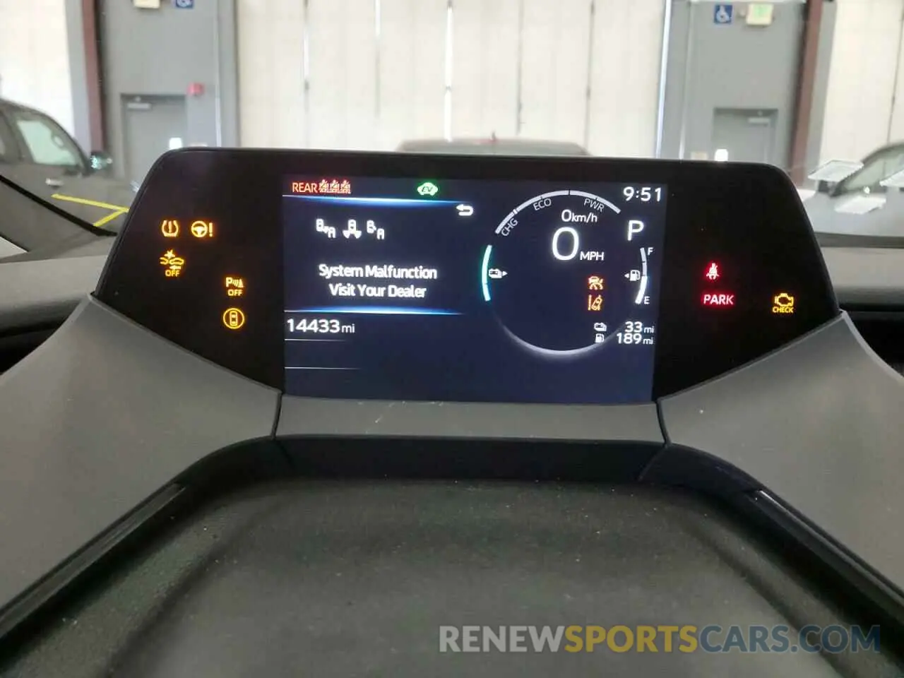 9 fotografías del automóvil dañado JTDACACU4R3017332 TOYOTA PRIUS 2024