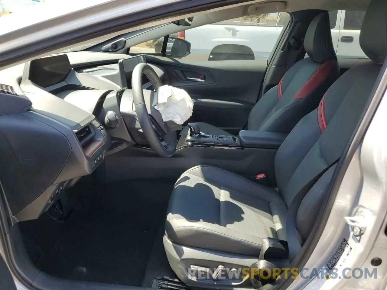 7 fotografías del automóvil dañado JTDACACU5R3017971 TOYOTA PRIUS 2024