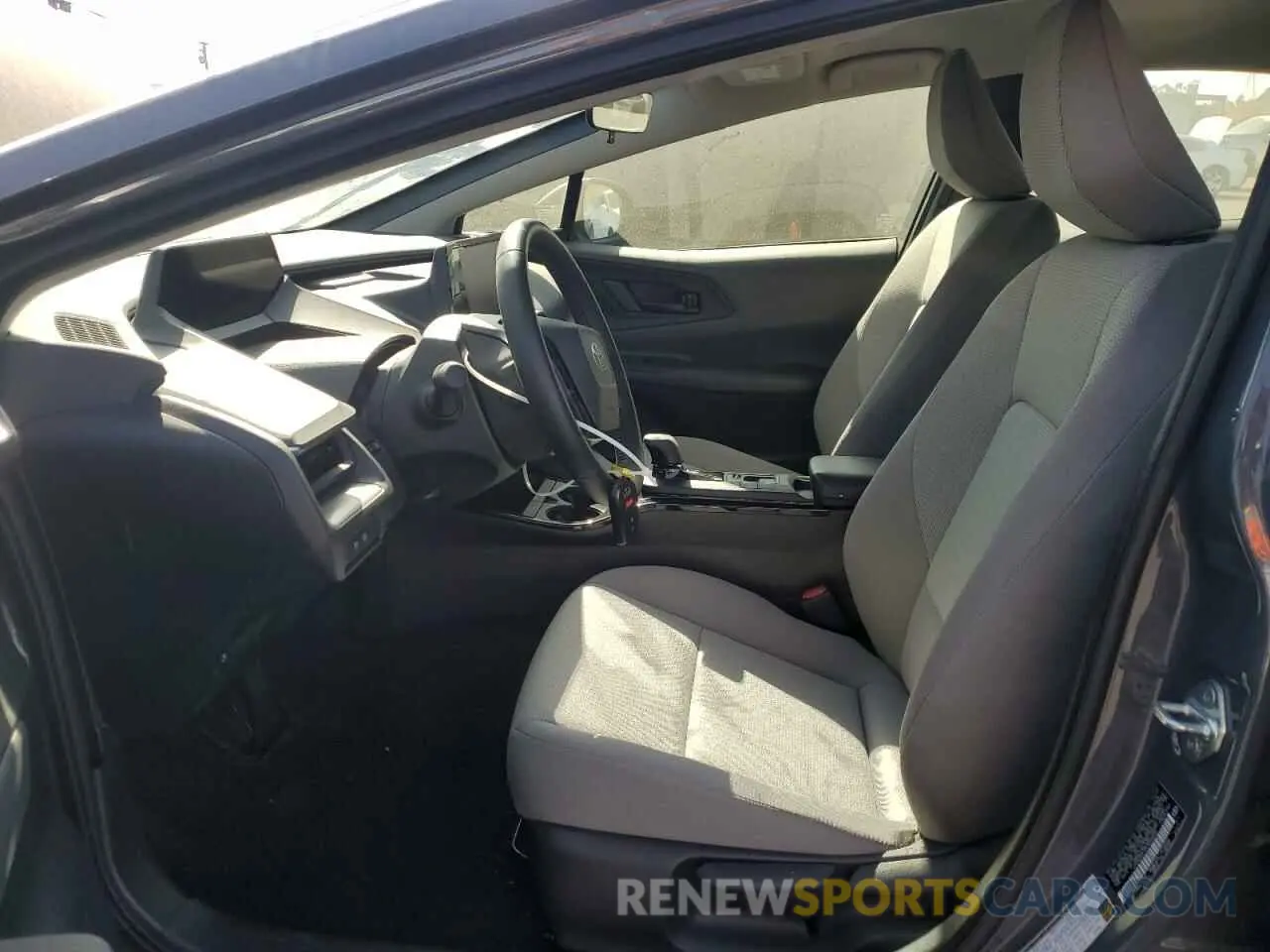 7 fotografías del automóvil dañado JTDADABU0R3008626 TOYOTA PRIUS 2024