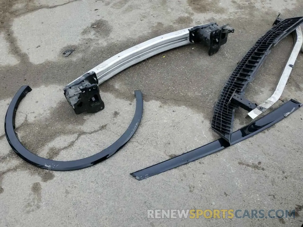 12 fotografías del automóvil dañado JTDADABU0R3010604 TOYOTA PRIUS 2024