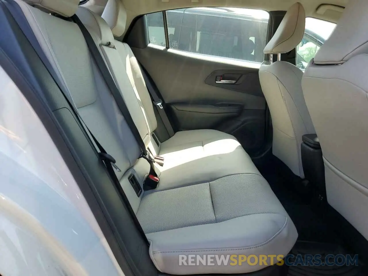 10 fotografías del automóvil dañado JTDADABU2R3012418 TOYOTA PRIUS 2024