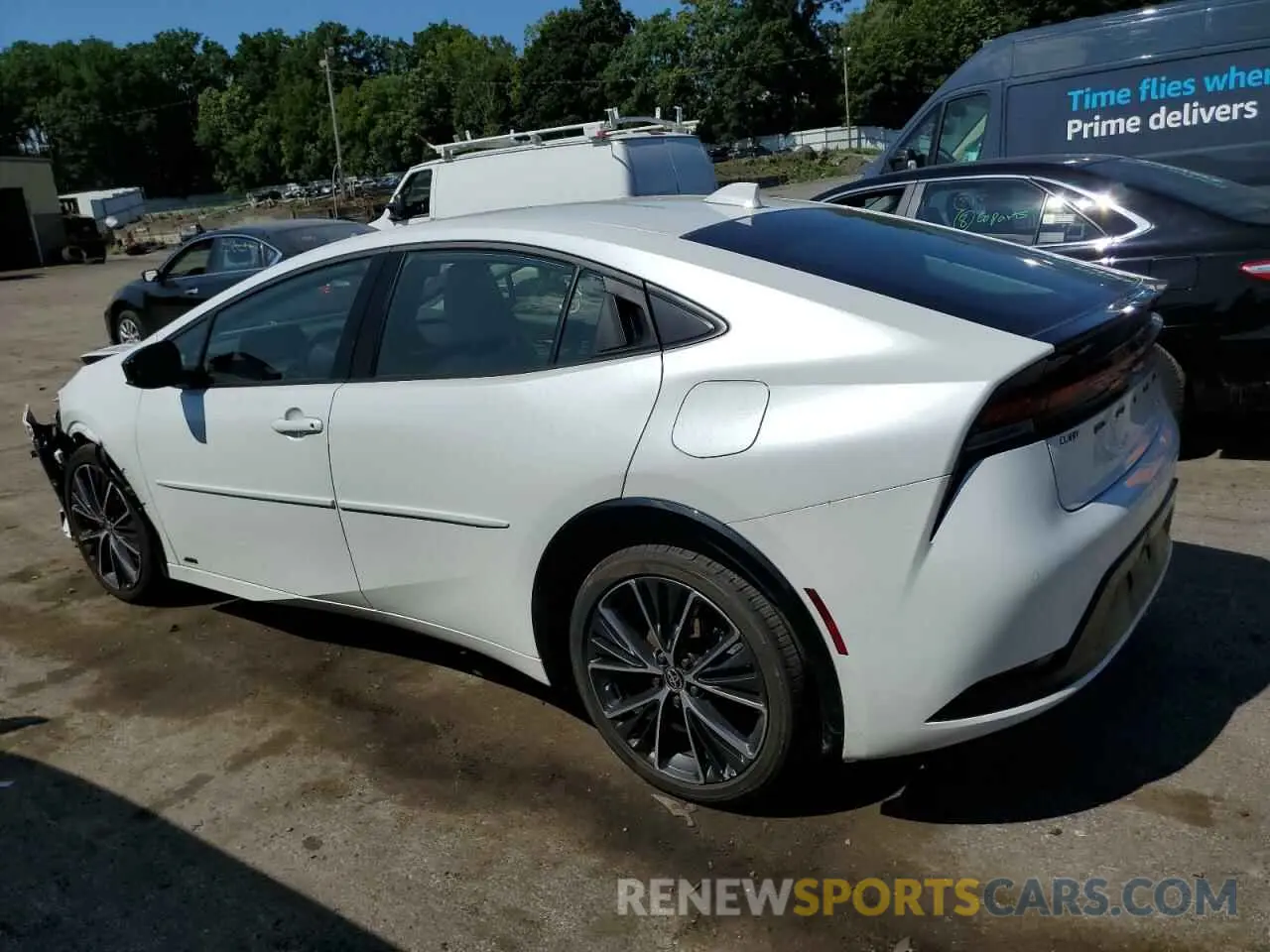 2 fotografías del automóvil dañado JTDADABU2R3012418 TOYOTA PRIUS 2024