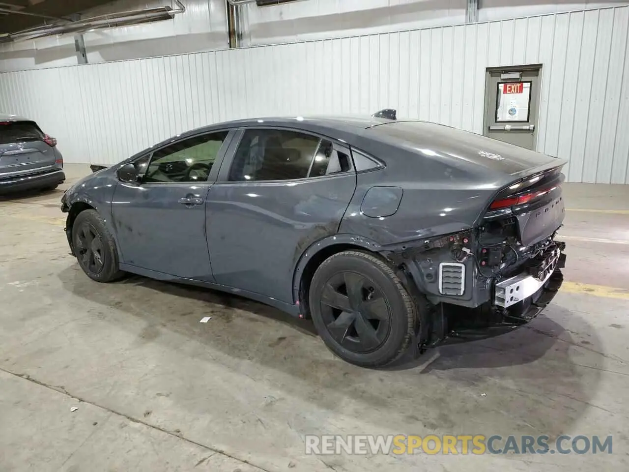 2 fotografías del automóvil dañado JTDADABU2R3020471 TOYOTA PRIUS 2024