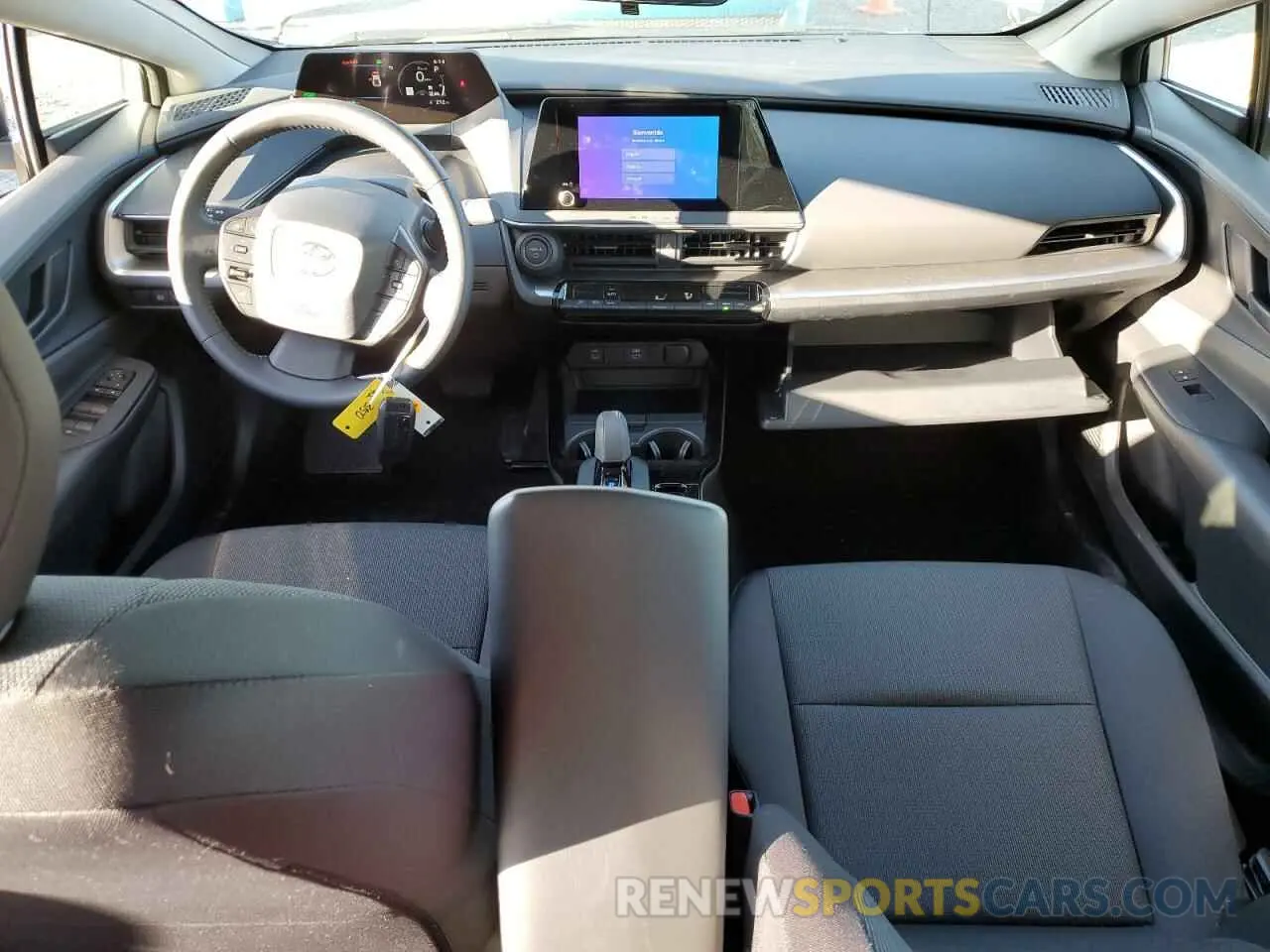 8 fotografías del automóvil dañado JTDADABU2R3023824 TOYOTA PRIUS 2024