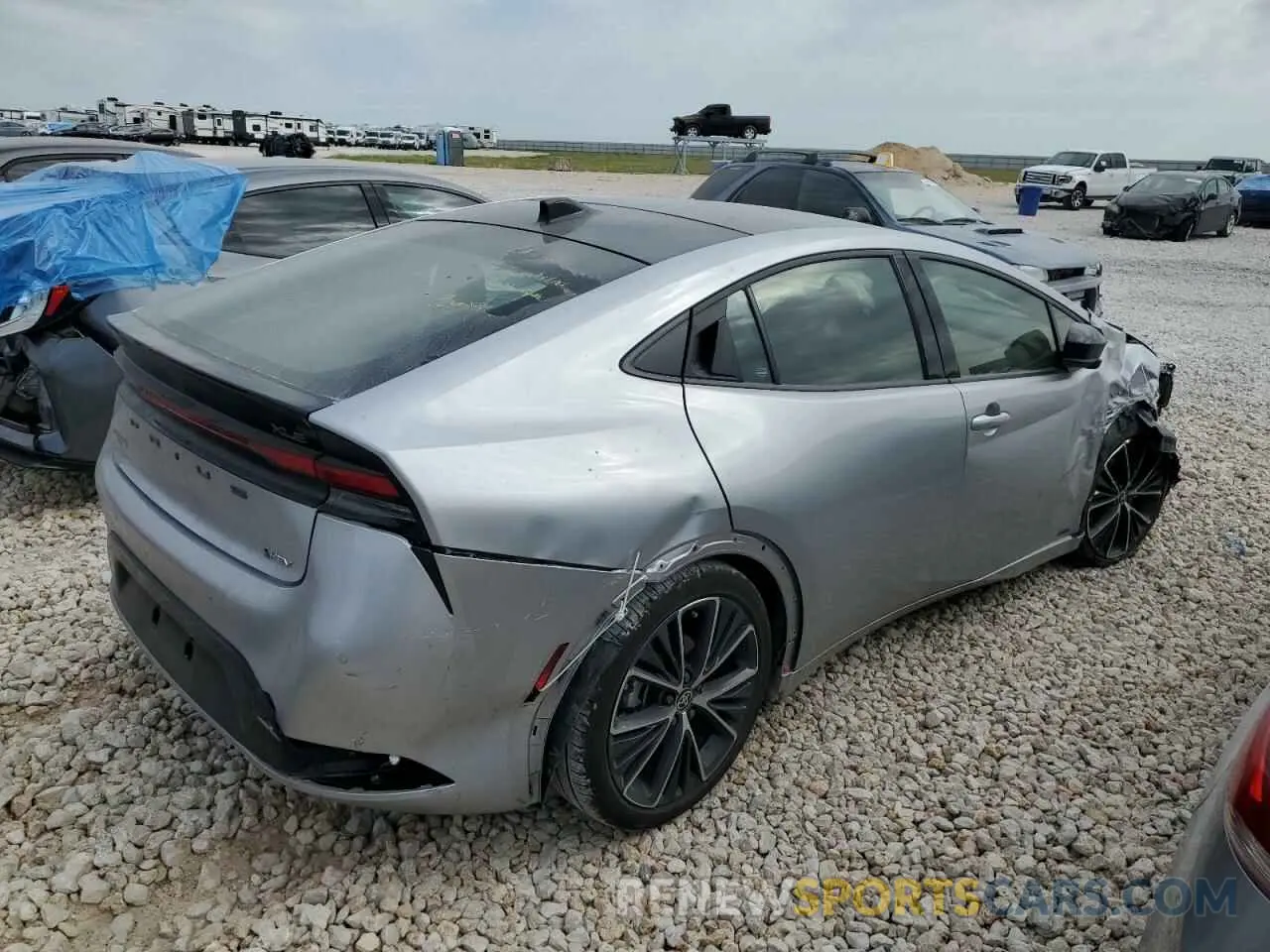 3 fotografías del automóvil dañado JTDADABU3R3009673 TOYOTA PRIUS 2024