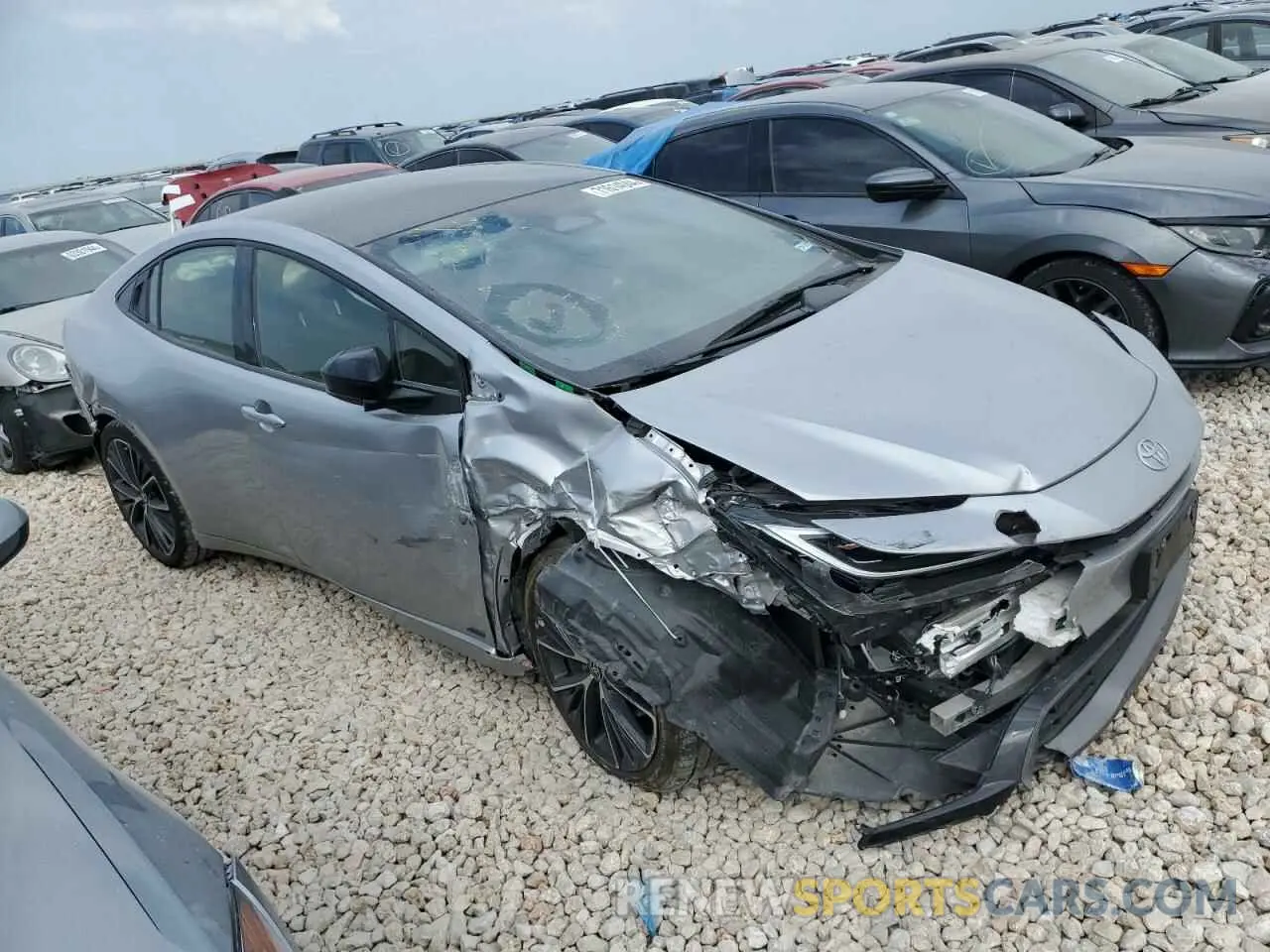 4 fotografías del automóvil dañado JTDADABU3R3009673 TOYOTA PRIUS 2024