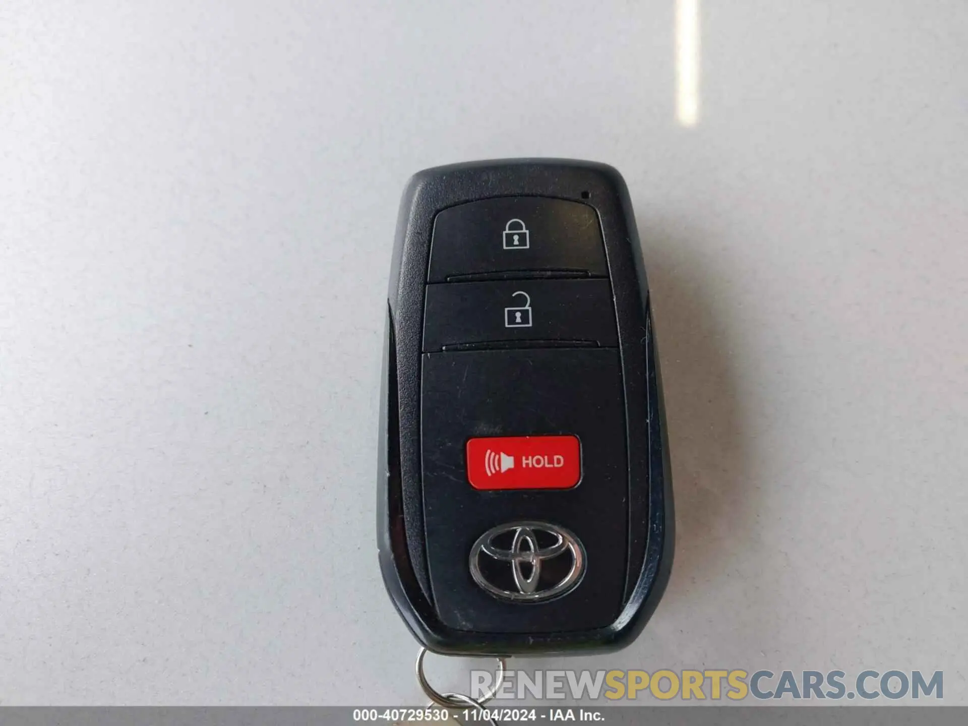 11 fotografías del automóvil dañado JTDADABU5R3011599 TOYOTA PRIUS 2024