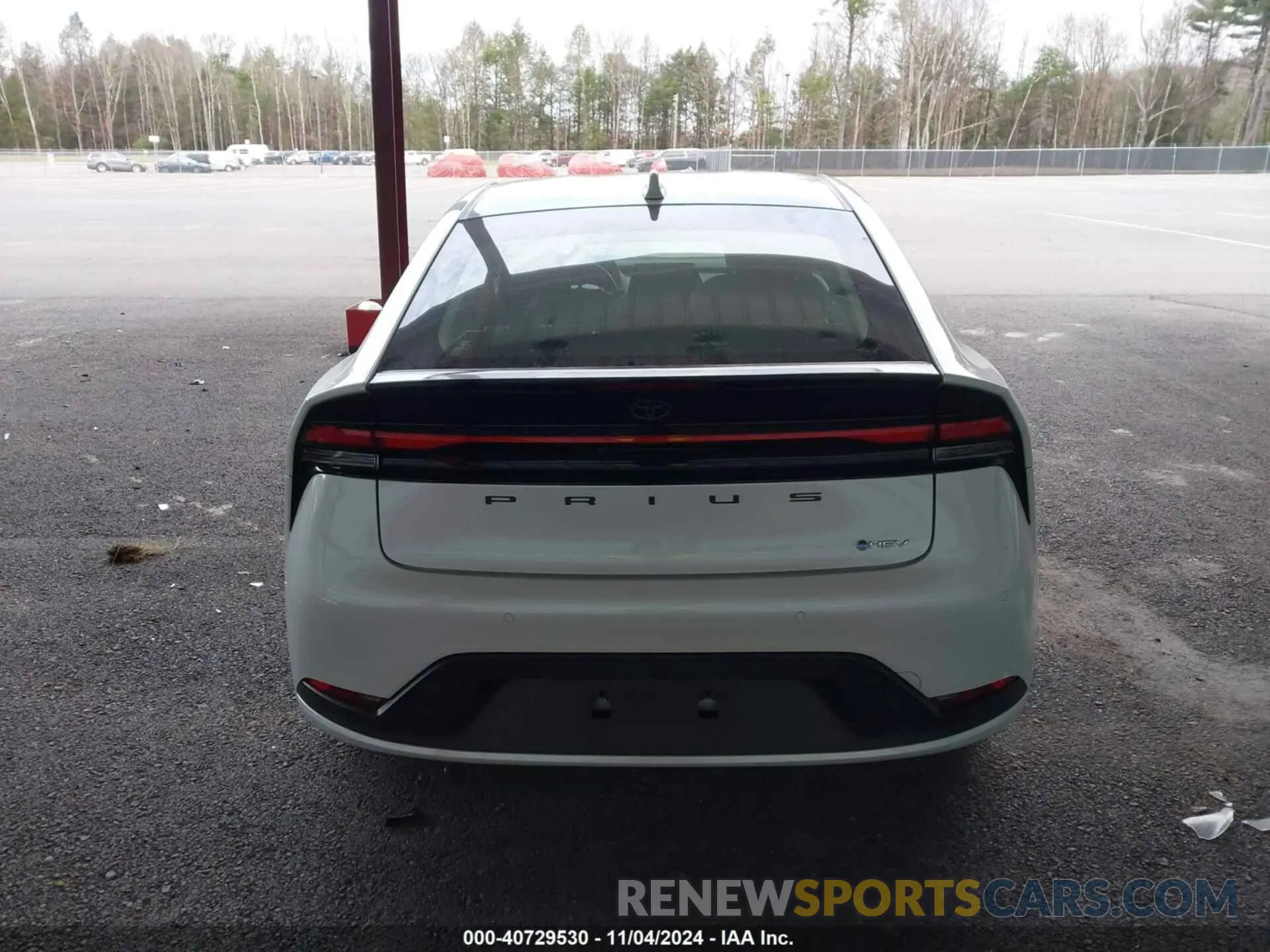 17 fotografías del automóvil dañado JTDADABU5R3011599 TOYOTA PRIUS 2024