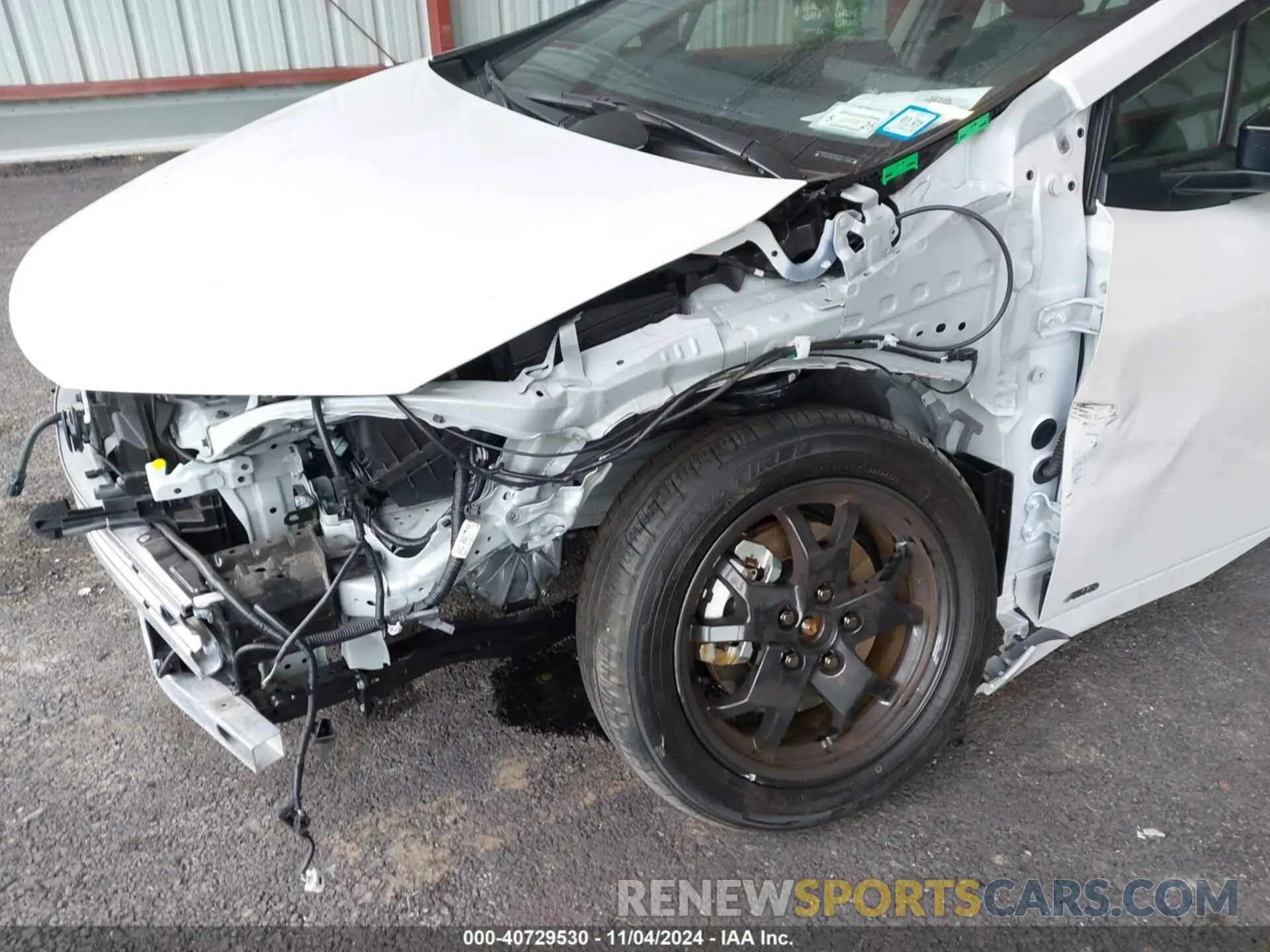 6 fotografías del automóvil dañado JTDADABU5R3011599 TOYOTA PRIUS 2024