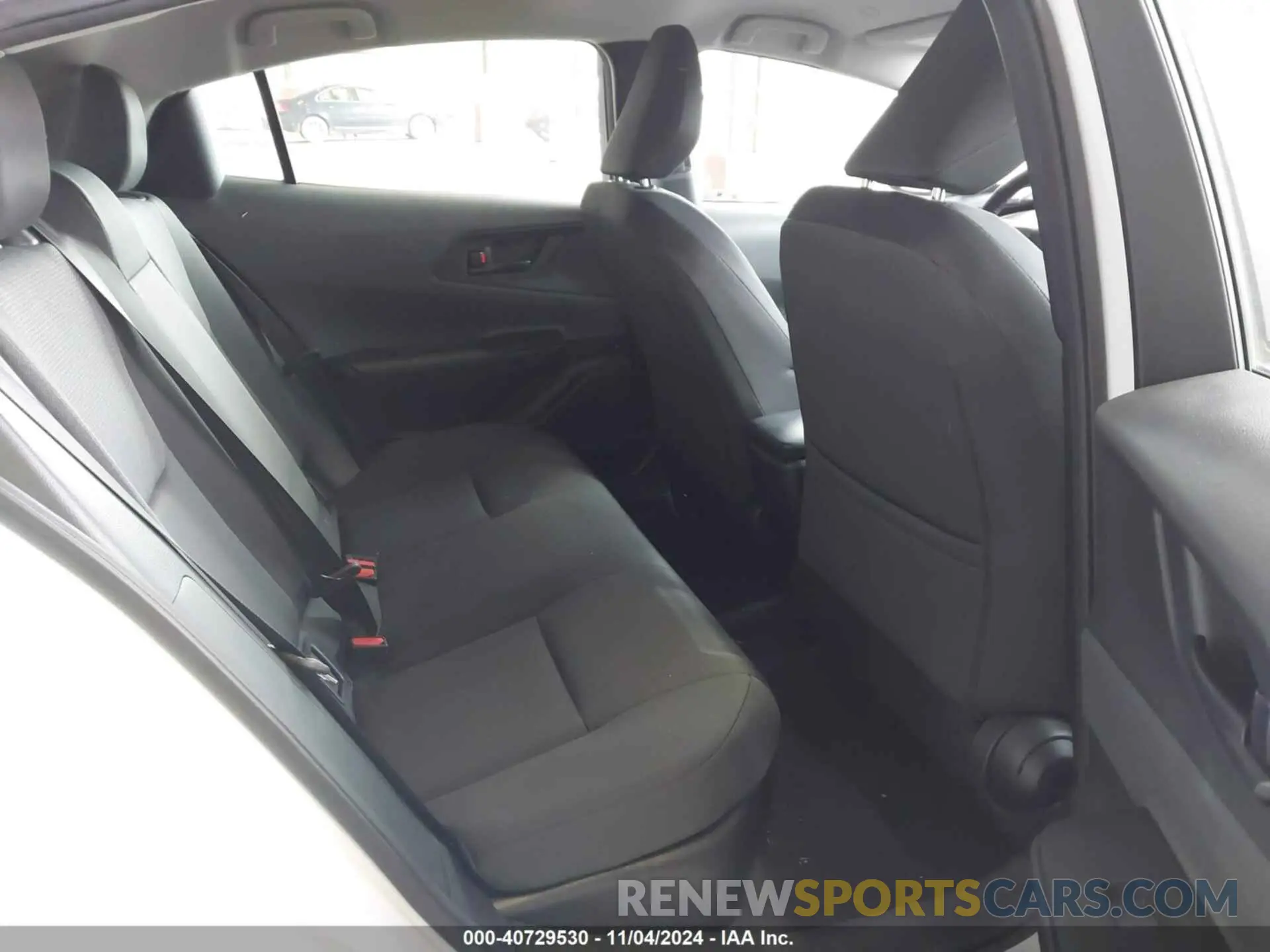8 fotografías del automóvil dañado JTDADABU5R3011599 TOYOTA PRIUS 2024