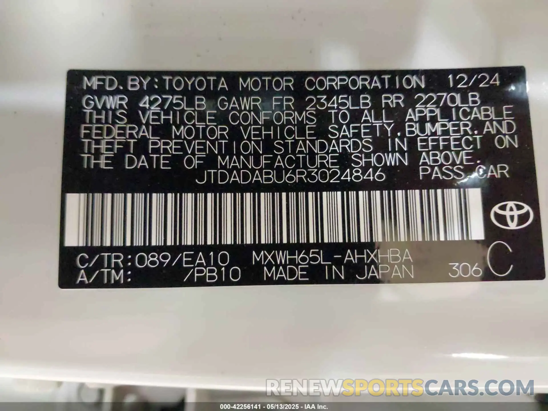 9 fotografías del automóvil dañado JTDADABU6R3024846 TOYOTA PRIUS 2024