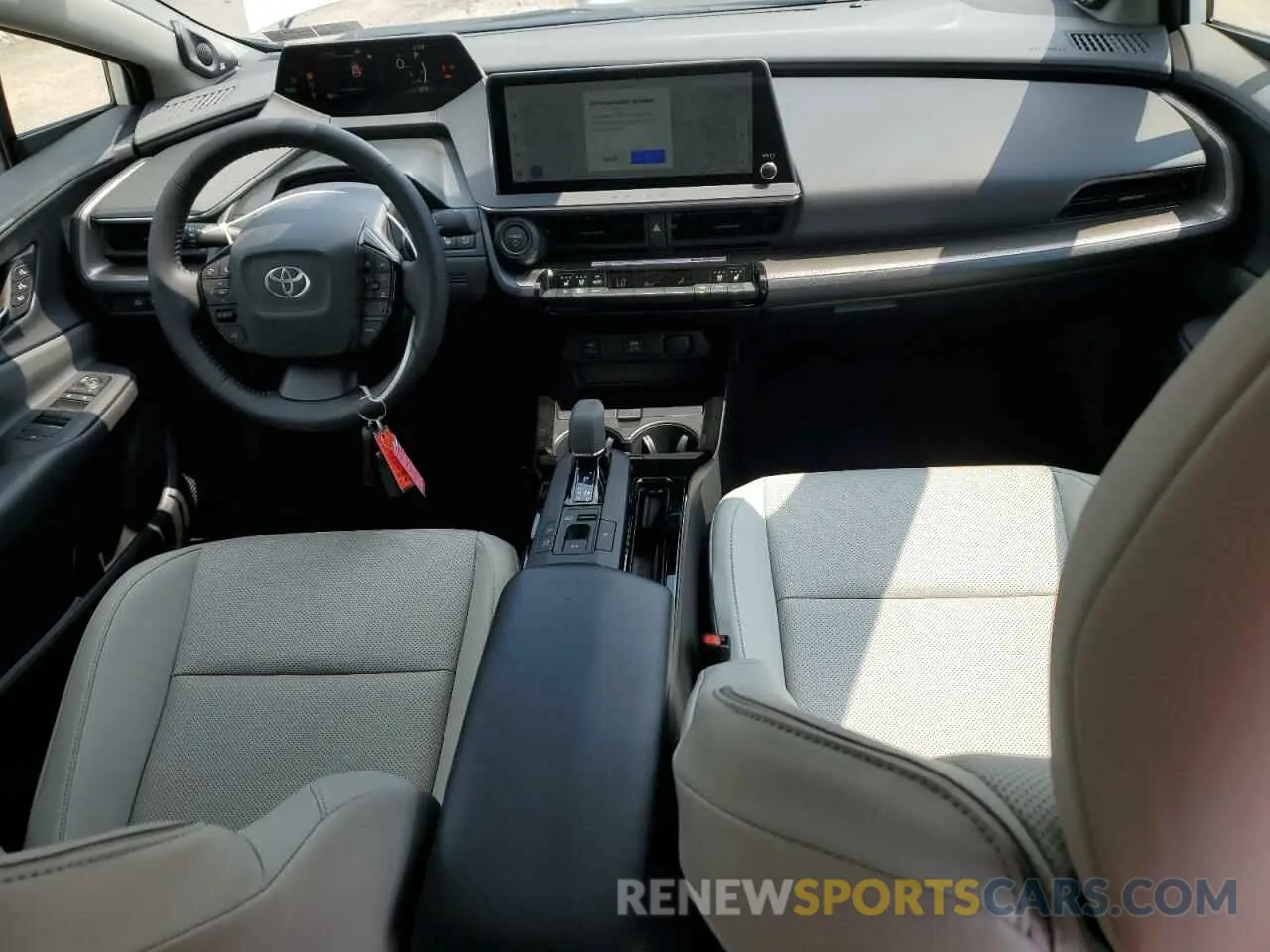 8 fotografías del automóvil dañado JTDADABU7R3018666 TOYOTA PRIUS 2024