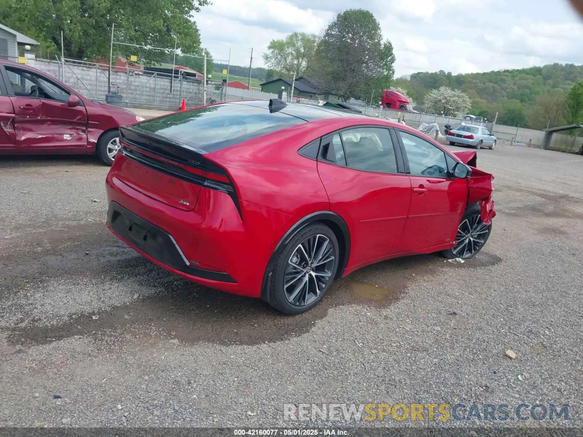 4 fotografías del automóvil dañado JTDADABU8R3013539 TOYOTA PRIUS 2024
