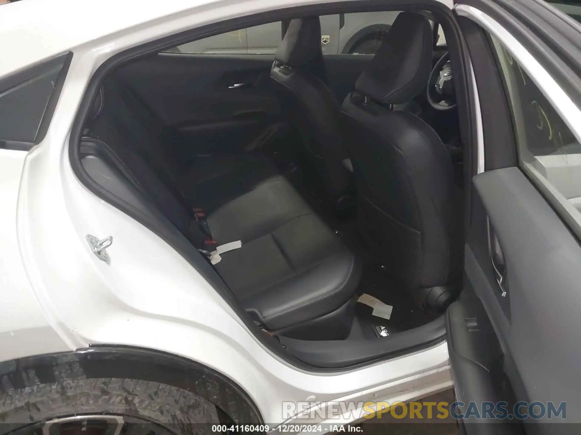 8 fotografías del automóvil dañado JTDADABUXR3017902 TOYOTA PRIUS 2024