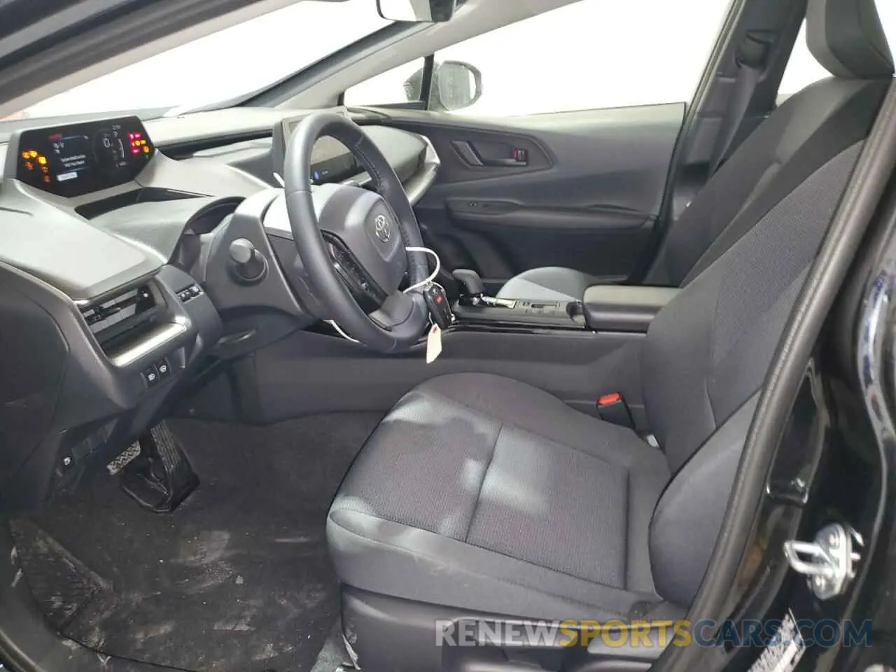 7 fotografías del automóvil dañado JTDACAAU4S3053109 TOYOTA PRIUS 2025