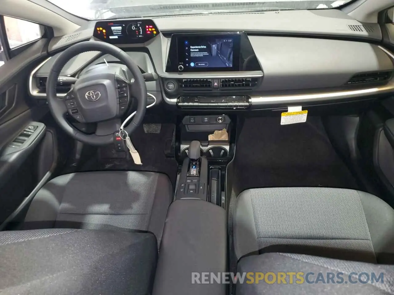 8 fotografías del automóvil dañado JTDACAAU4S3053109 TOYOTA PRIUS 2025