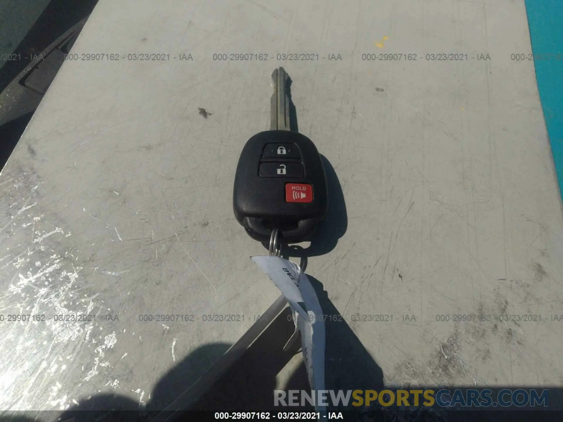 11 fotografías del automóvil dañado JTDKDTB31K1621203 TOYOTA PRIUS C 2019
