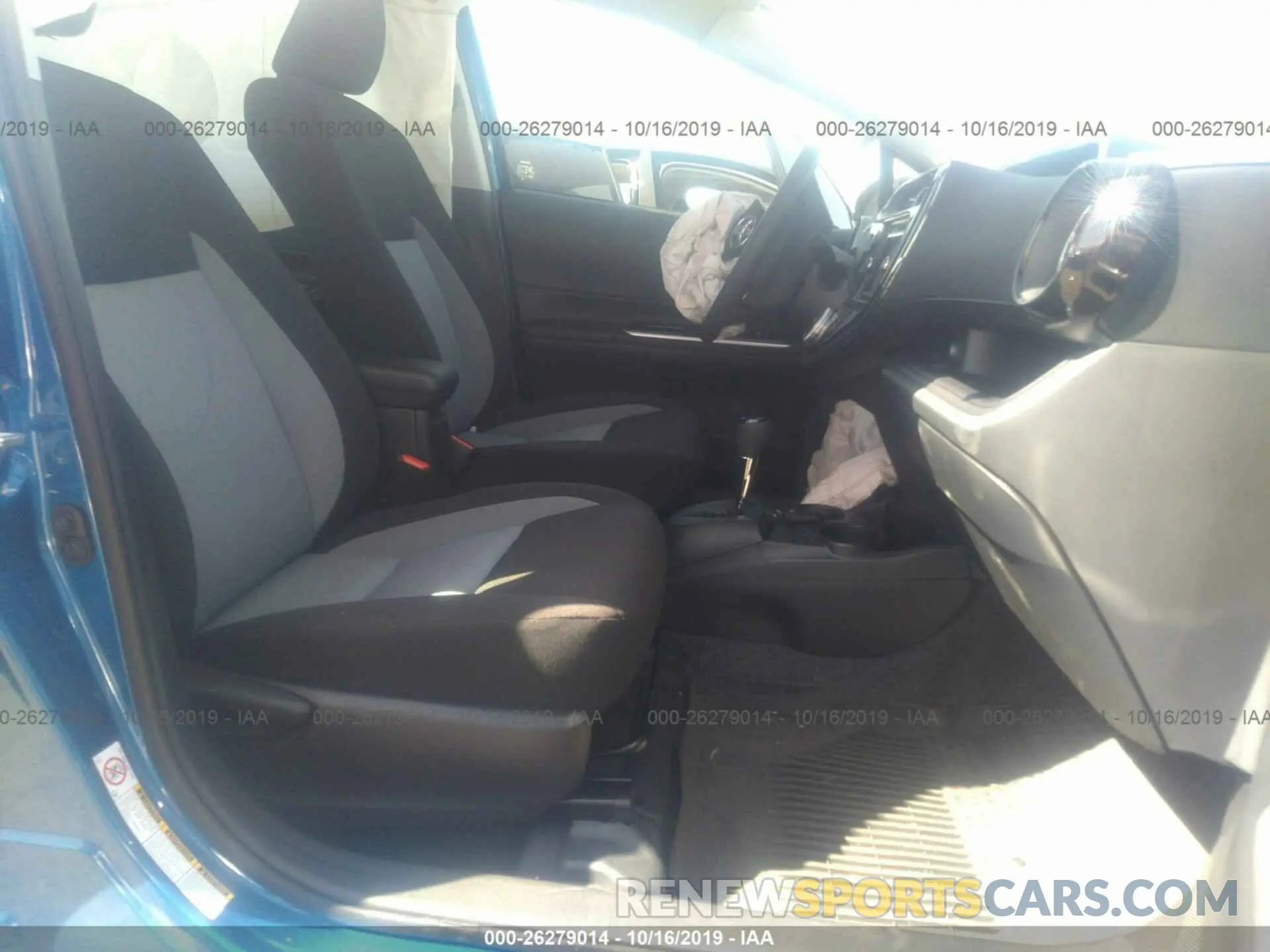 5 fotografías del automóvil dañado JTDKDTB33K1623146 TOYOTA PRIUS C 2019