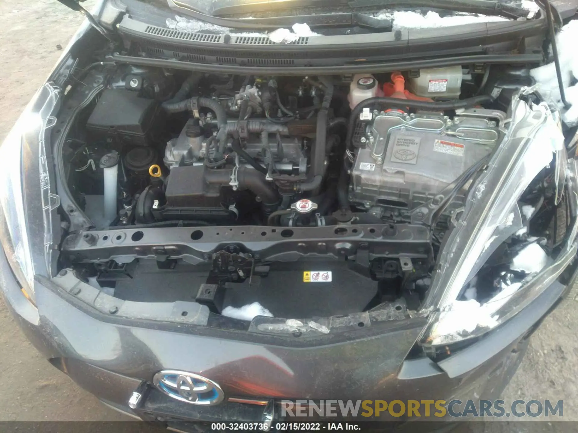 10 fotografías del automóvil dañado JTDKDTB33K1623826 TOYOTA PRIUS C 2019
