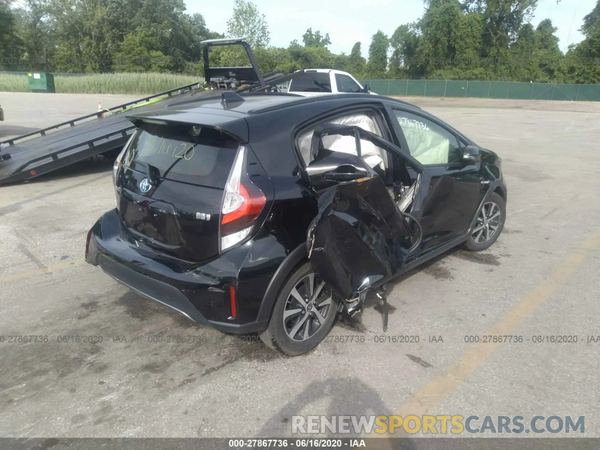 4 fotografías del automóvil dañado JTDKDTB36K1622718 TOYOTA PRIUS C 2019