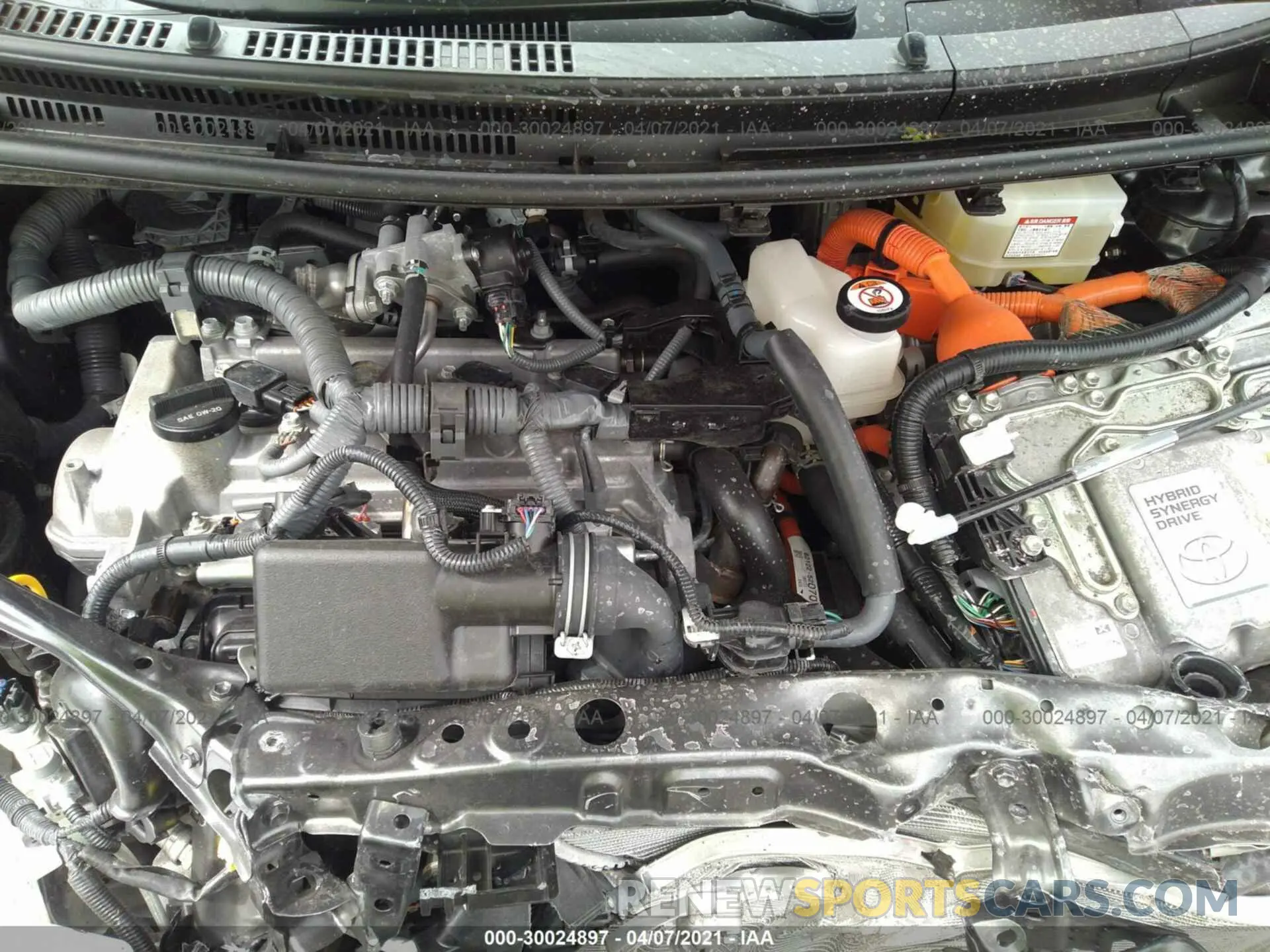 10 fotografías del automóvil dañado JTDKDTB37K1620928 TOYOTA PRIUS C 2019