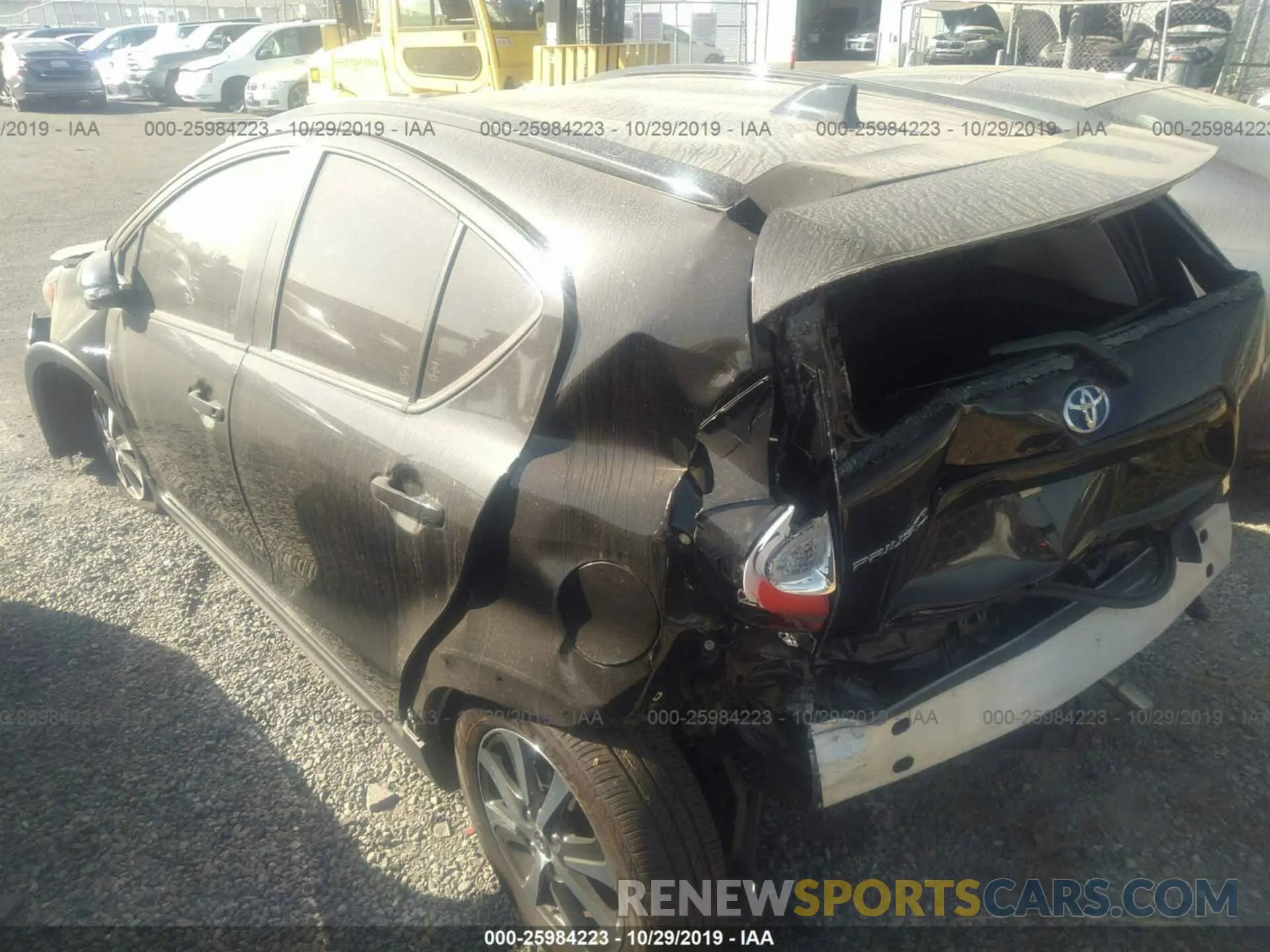 3 fotografías del automóvil dañado JTDKDTB37K1620962 TOYOTA PRIUS C 2019