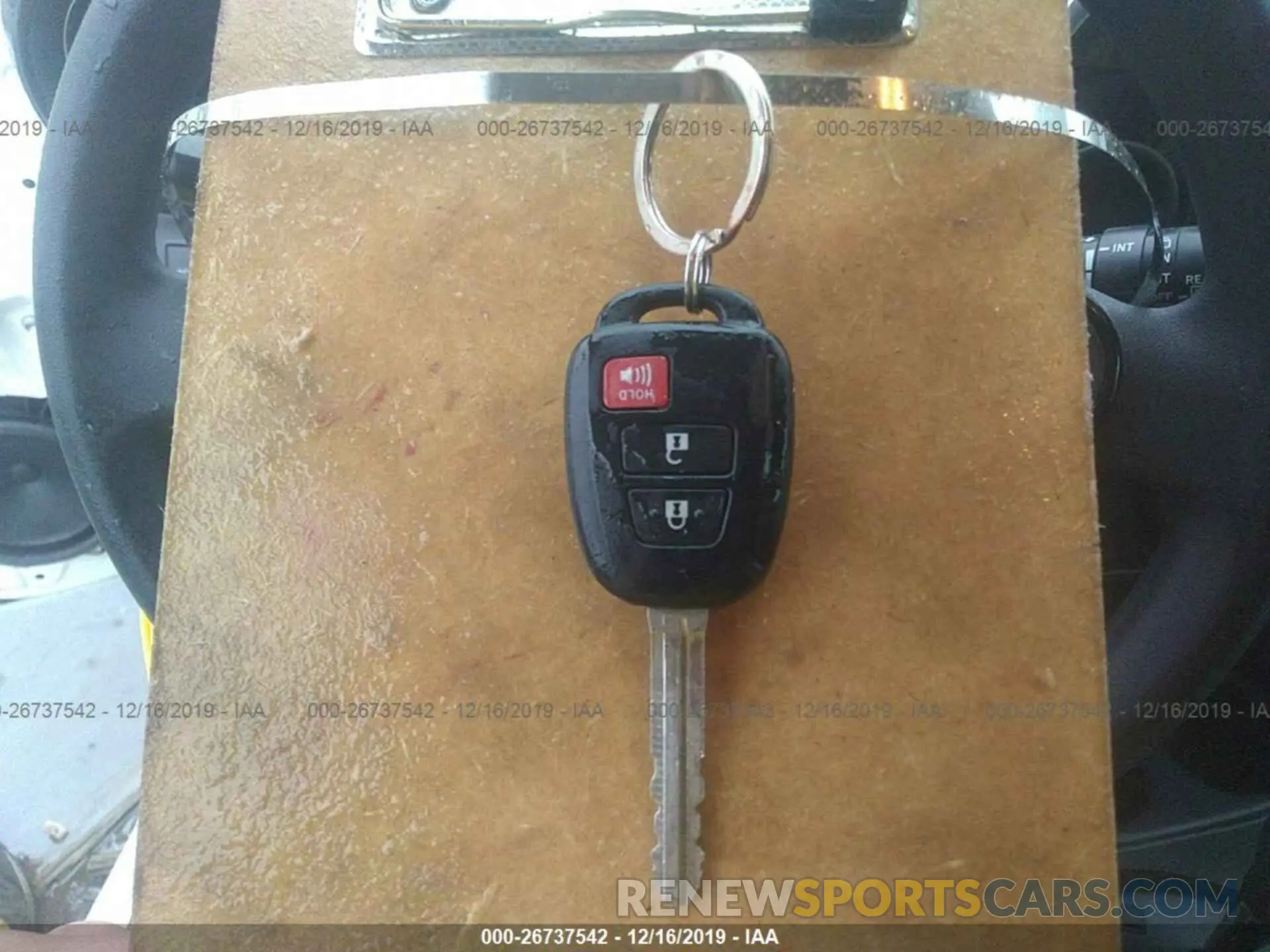 11 fotografías del automóvil dañado JTDKDTB37K1624266 TOYOTA PRIUS C 2019