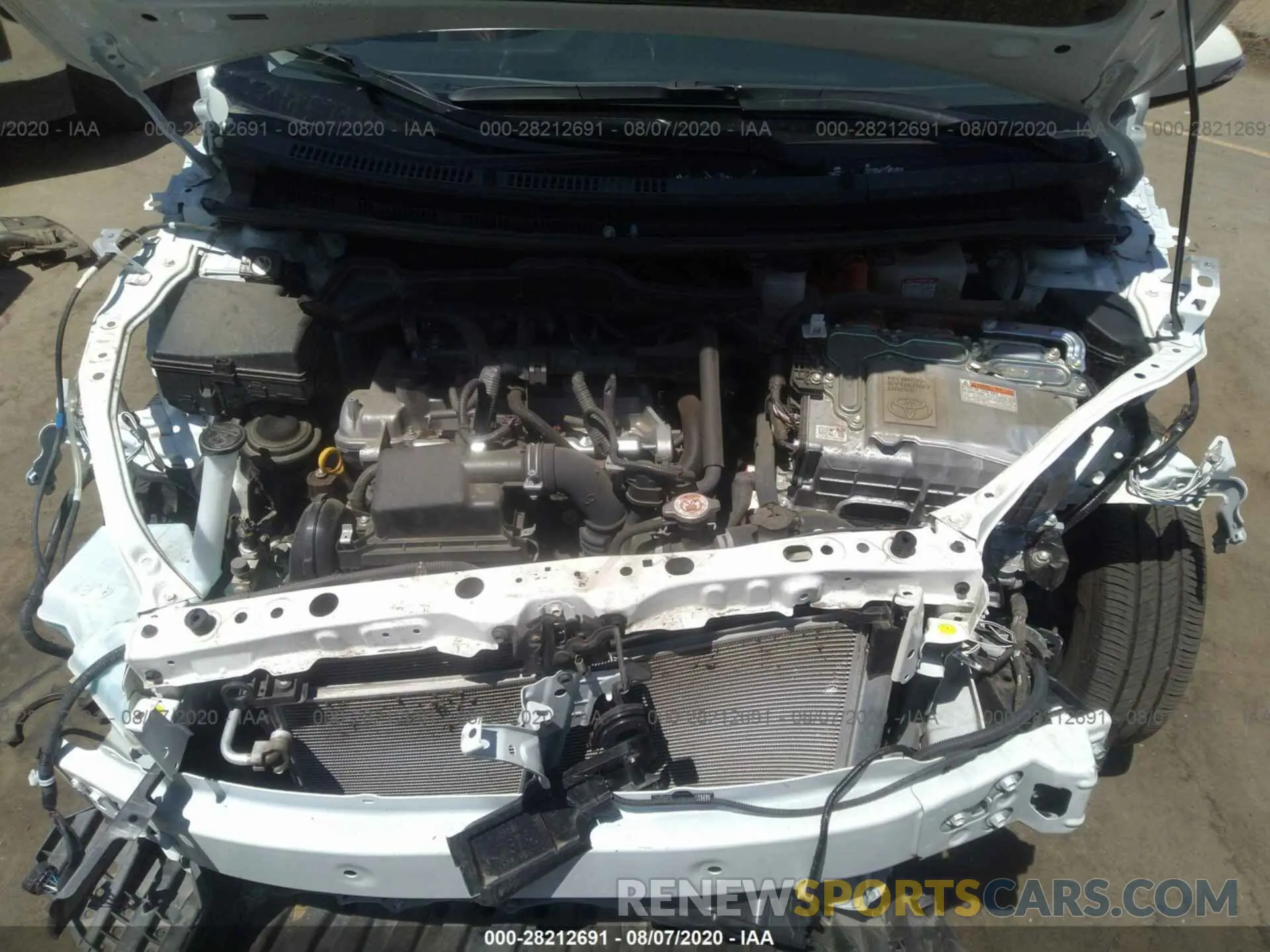 10 fotografías del automóvil dañado JTDKDTB39K1621031 TOYOTA PRIUS C 2019