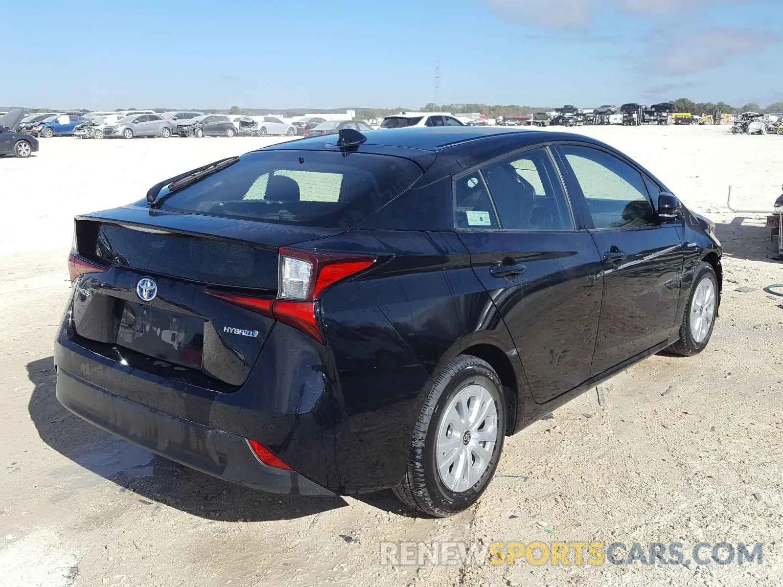 4 fotografías del automóvil dañado JTDKARFU4L3111559 TOYOTA PRIUS L 2020